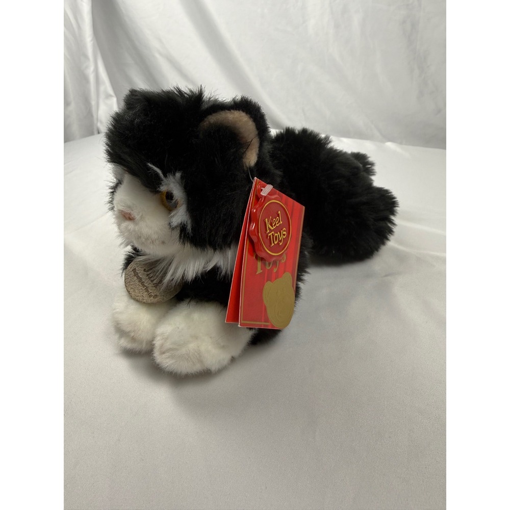 Keel Toys 2011 Black White Laying Cat Plush 10" Stuffed Animal With Tags